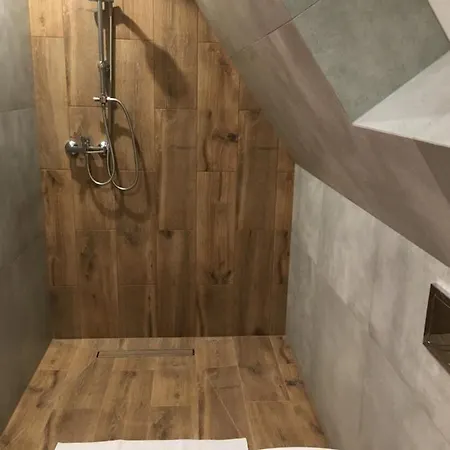 Kojsowka Oda ve Kahvaltı
