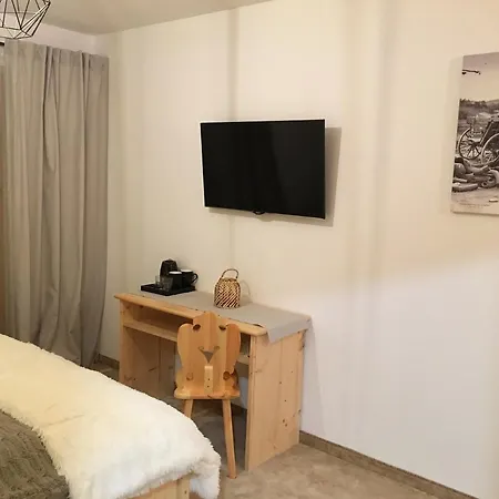 Oda ve Kahvaltı Kojsowka